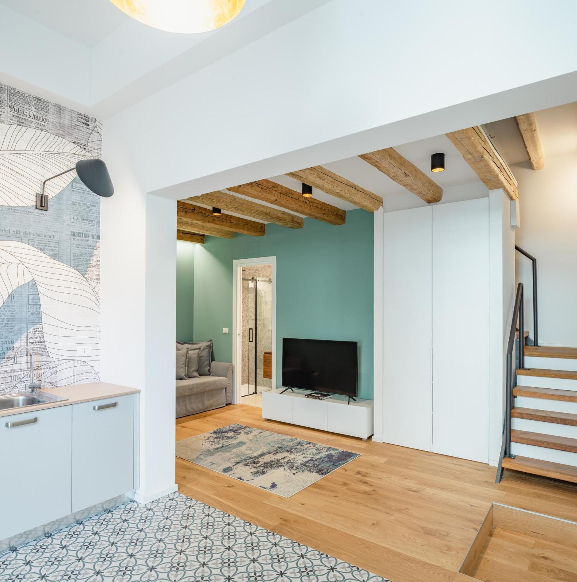 Casanostra Apartments Триест Экстерьер фото